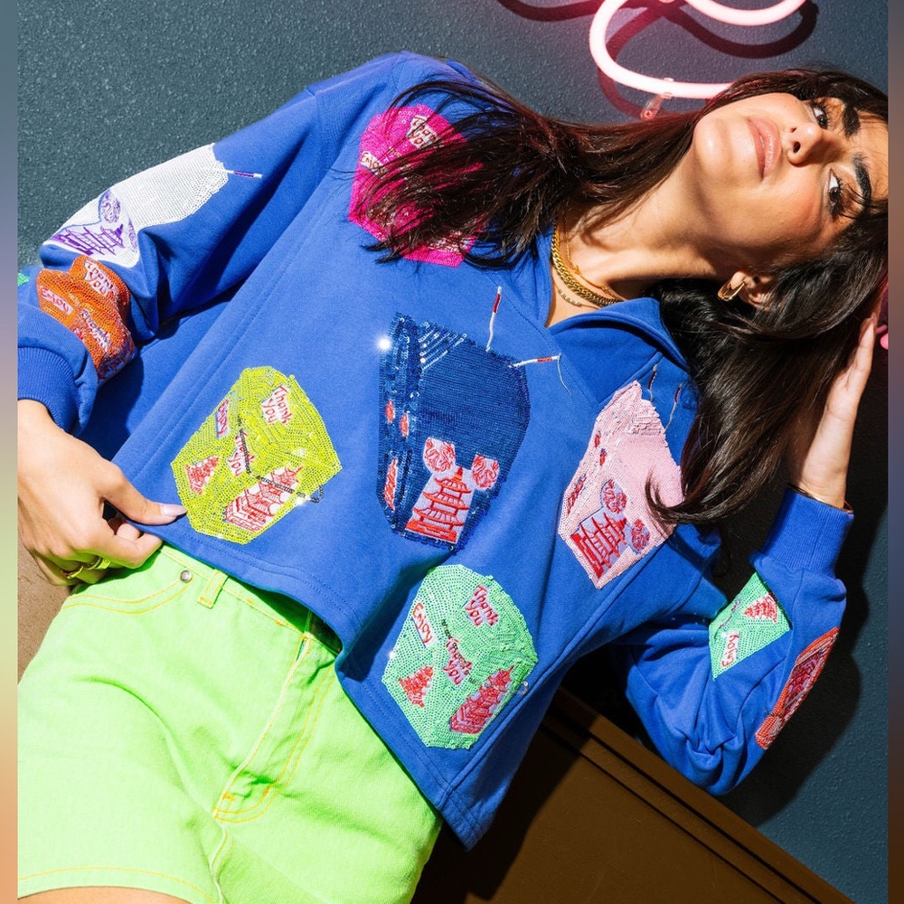 QUEEN OF SPARKLES Sequin CHINESE BOX Collar Sweatshirt